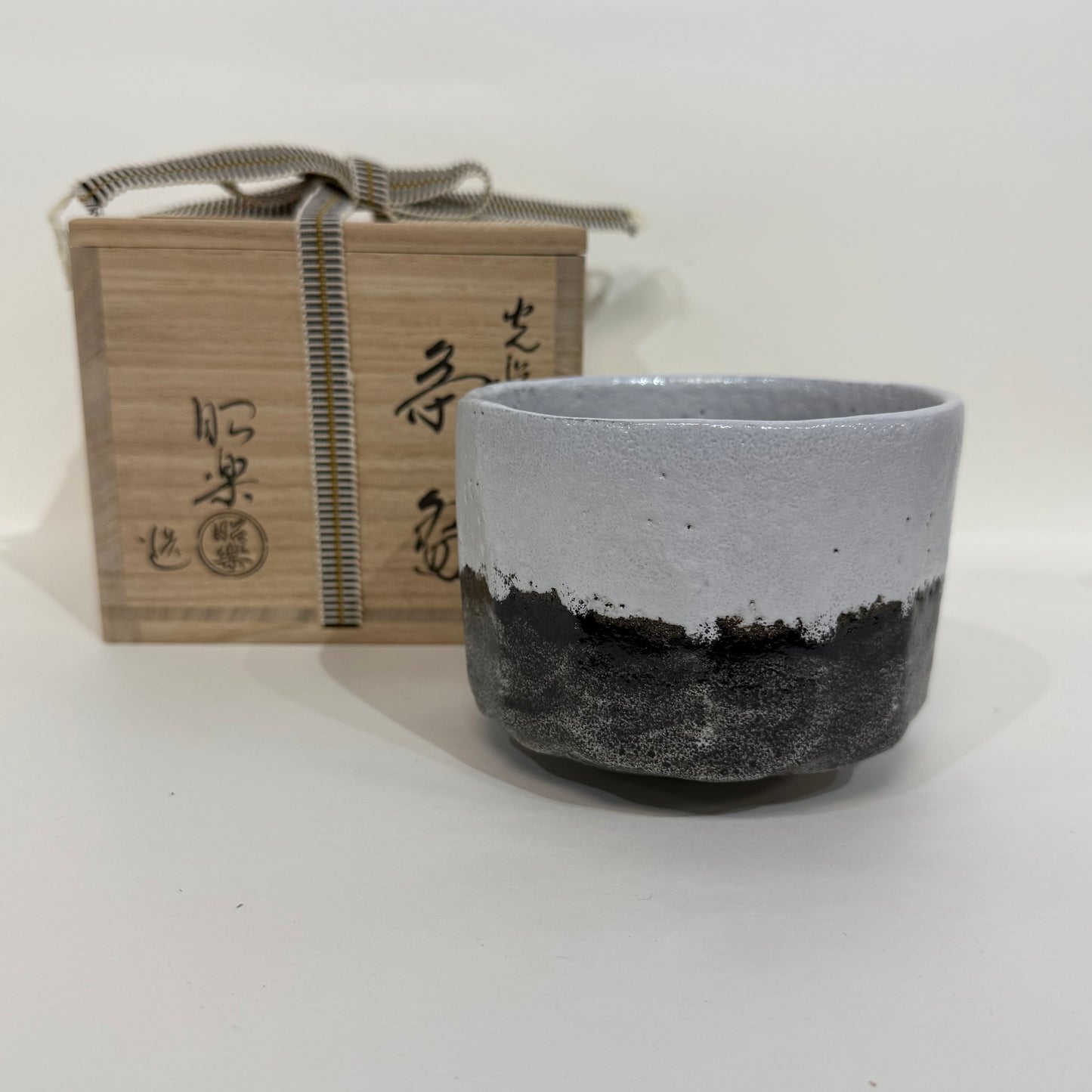 SBKTB38  光悦寫不二山 黑樂茶碗